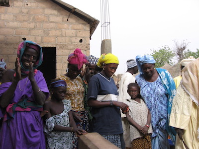 2期喜ぶ女たち_070202