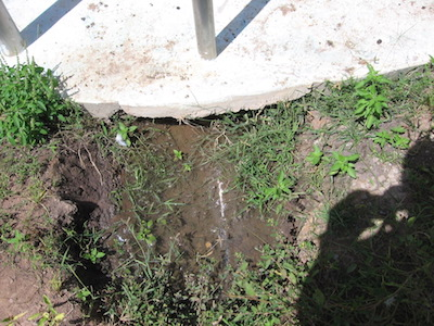 2期高架水槽基礎盤下崩土_061107