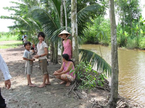 090617_サイト引渡し_周辺村民_090617