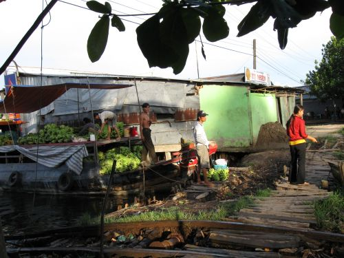 090617_サイト引渡し_渡し横の売り屋_090617