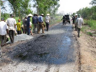 091030_道路表層部施工中(4)_091030