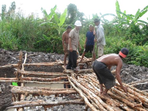 091201_仮設橋の建設(3)_091201