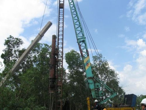 100125_橋施工中(1)_100125