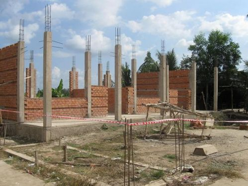 100201_森林監視基地&鉄塔施工中_100201