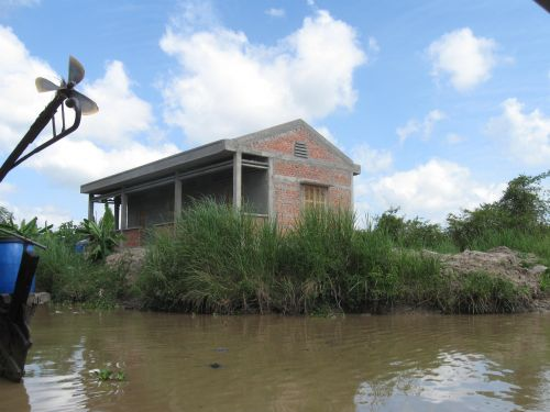 100209_森林監視基地施工中_100209