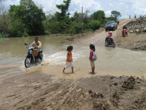 140523_地方サイトエンジニアはバイクで通い_140523_コピー